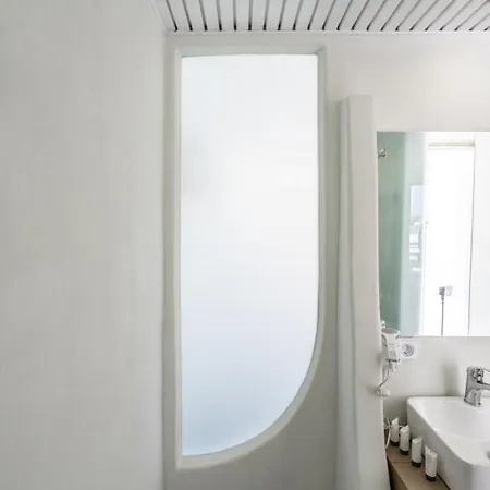 Aloe - Adults Only 4*