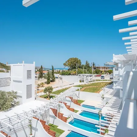 מלון Aloe - Adults Only 4*