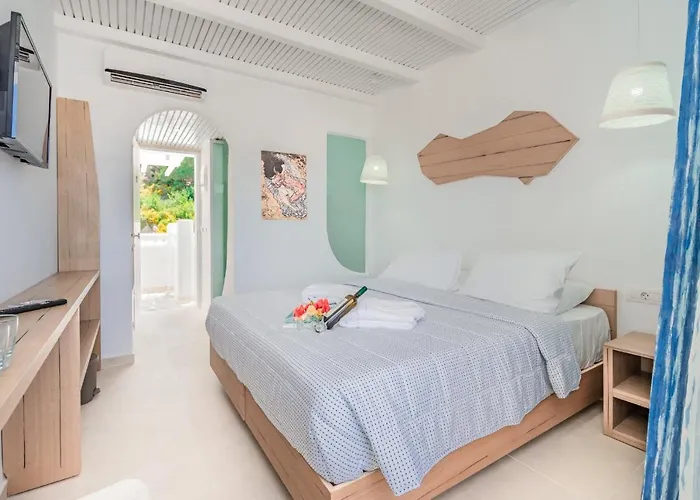 Aloe - Adults Only Hotel